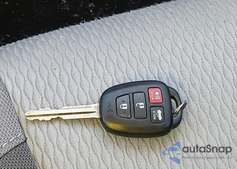 2018 Toyota Corolla Le из США, поврежденный, VIN 2T1BURHE4JC990918